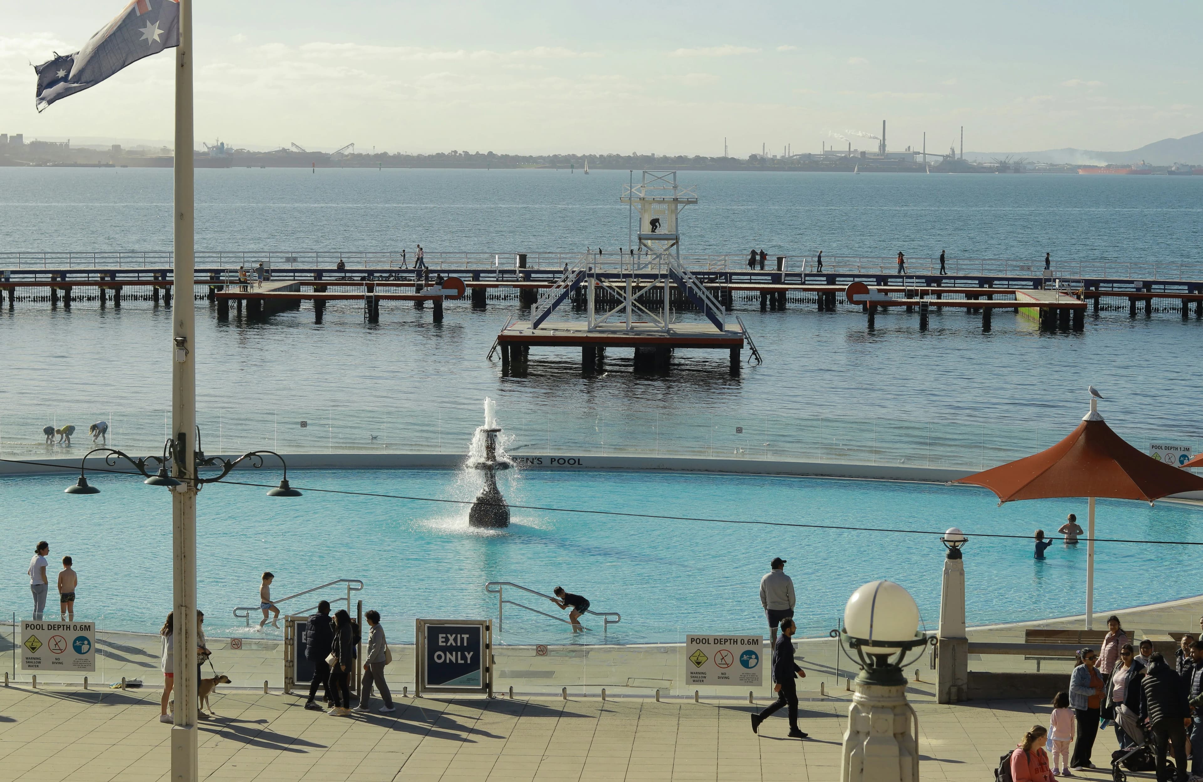 Geelong — taxi to Melbourne Airport