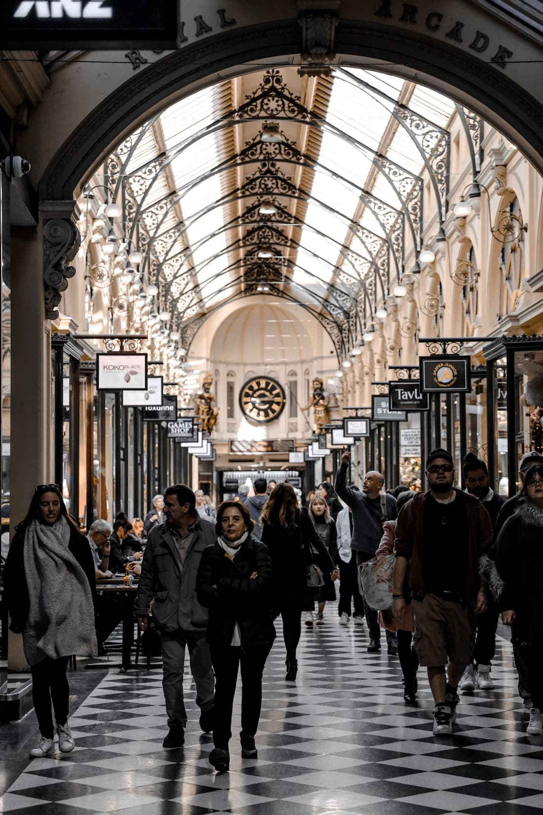 Fitzroy to Footscray without the tram hop. — inner-suburb cab with ME CABS Melbourne